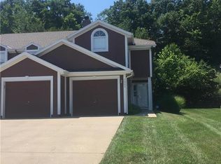 5580 NW Sunrise Meadows Ln, Lees Summit, MO 64064