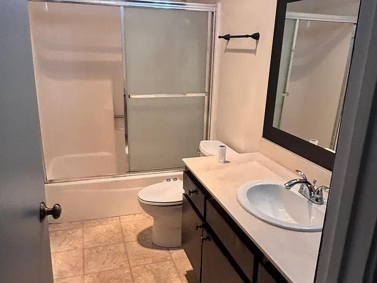 32 Eagle Point #18 — Photo 12