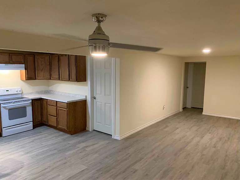 160 Lavaca Rd — Photo 5