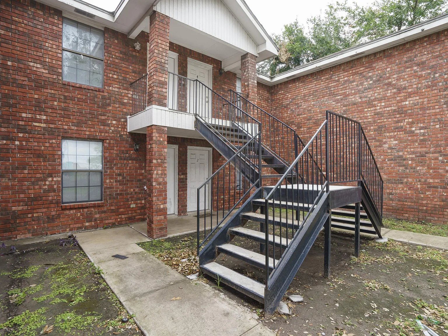 1918 Angus Street - 3 — Photo 2