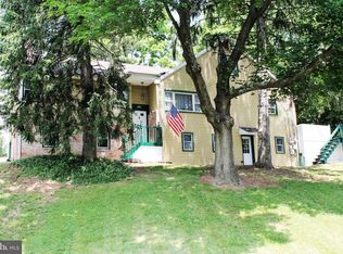 325 Hemlock Rd, Mechanicsburg, PA 17055