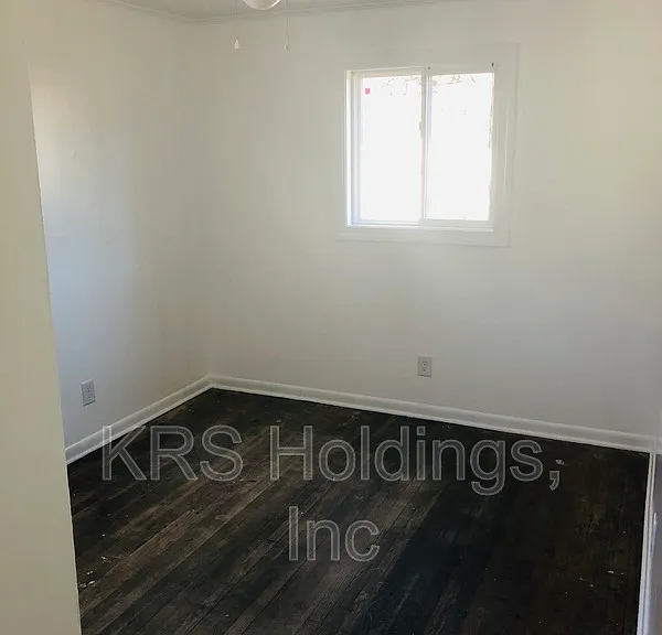 2620 C St — Photo 6