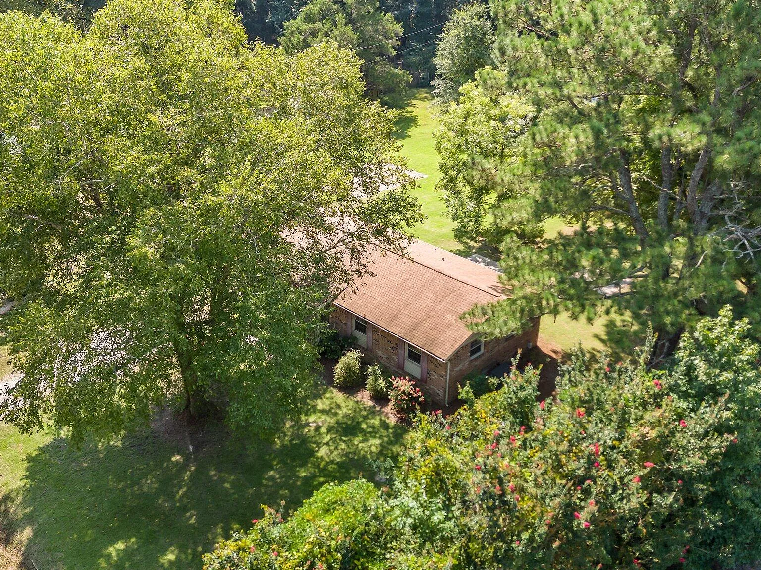 2 bed, 3.0 bath, 1325 sqft, $1,600 — Photo 3
