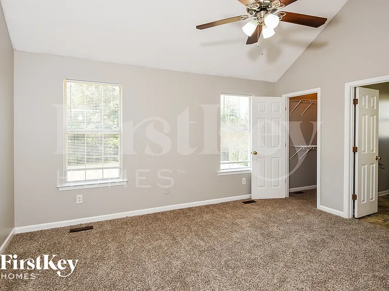 212 Station Way — Photo 7