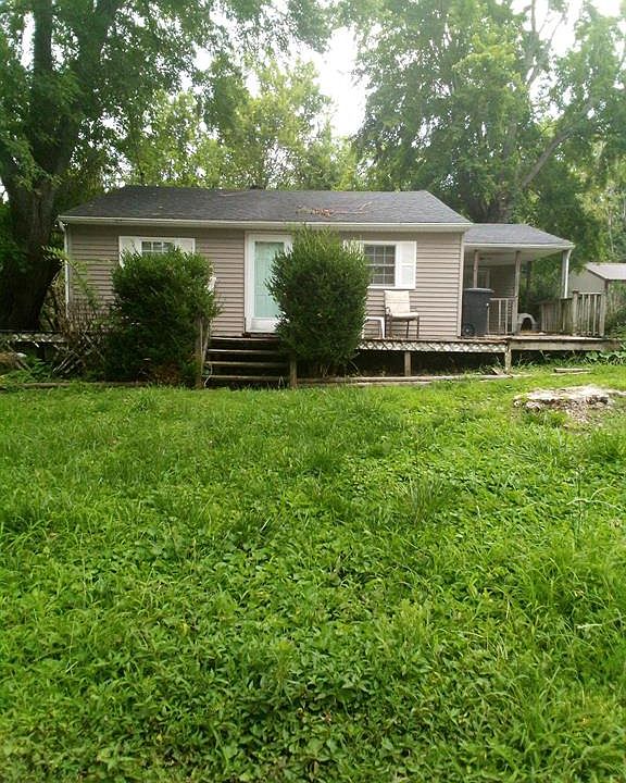 1st image of 502 S 7th St