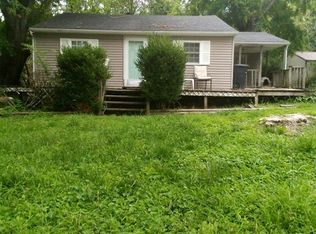 502 S 7th St, Central City, KY 42330
