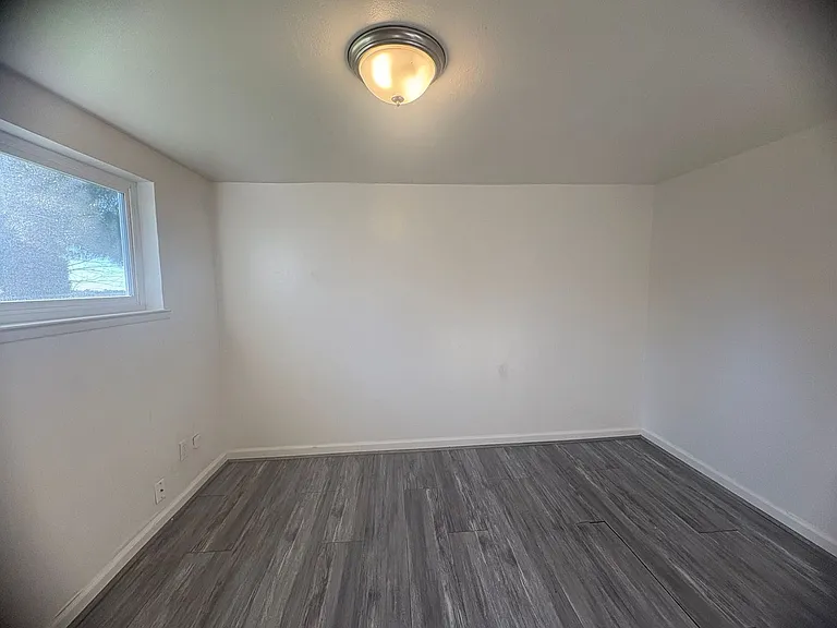 4633 Arboga Rd — Photo 11