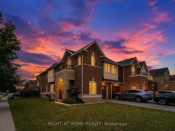 33 Drexel Rd, Brampton, ON L6P 3S4