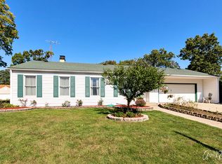 4510 Front Royal Dr, McHenry, IL 60050