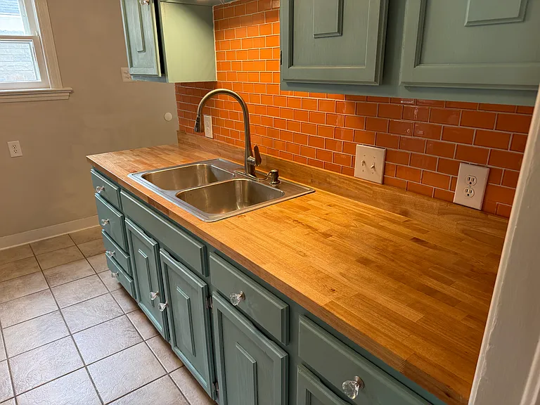6238 Evanston Ave — Photo 9