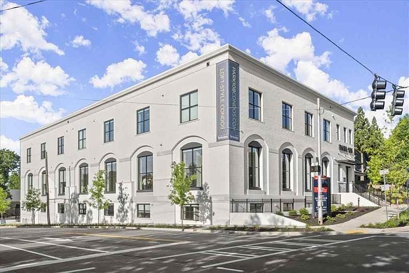 1st image of 108 Park Pl #107
