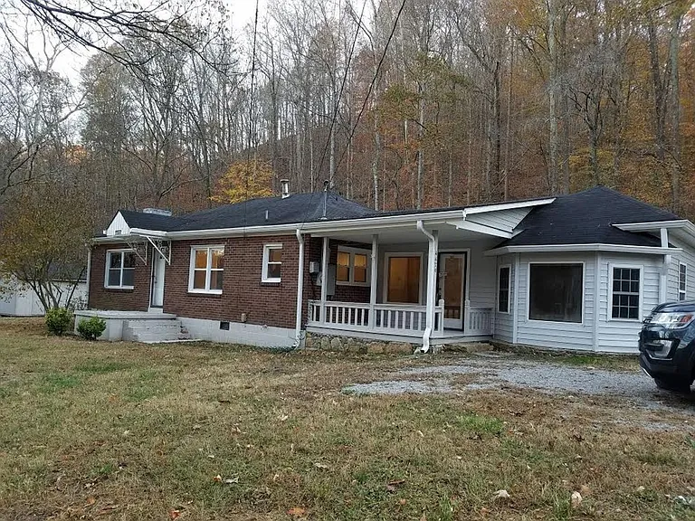 4479 Stenberg Rd — Photo 1