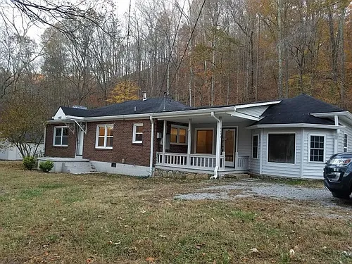 4479 Stenberg Rd Photo 1