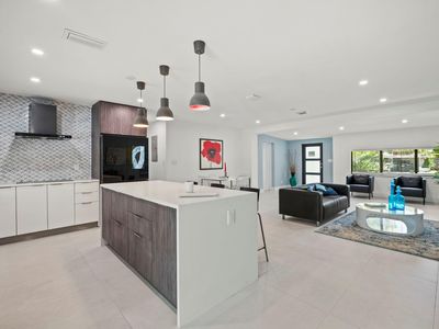 417 NE 26th Drive, Fort Lauderdale, FL, 33334