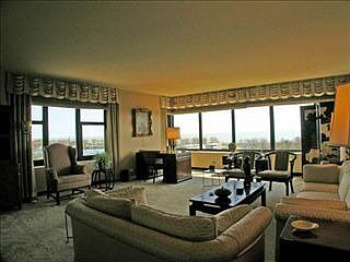 2nd image of 3150 N Lake Shore Dr APT 8A