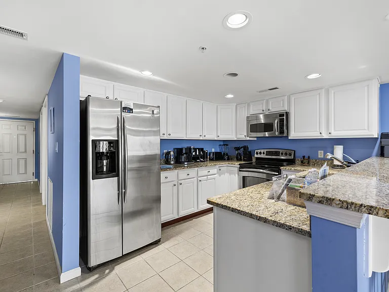 107 Somerset St #203 — Photo 7