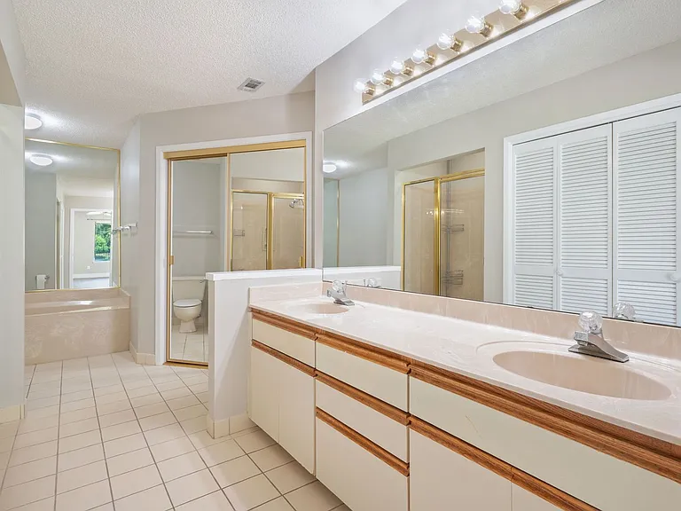 1219 Oakmont Dr — Photo 26