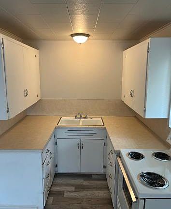 2nd image of 504 Pacific Ave S APT 101