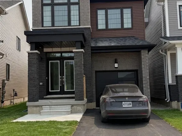 107 Holder Dr, Brantford, ON N3T 0W3