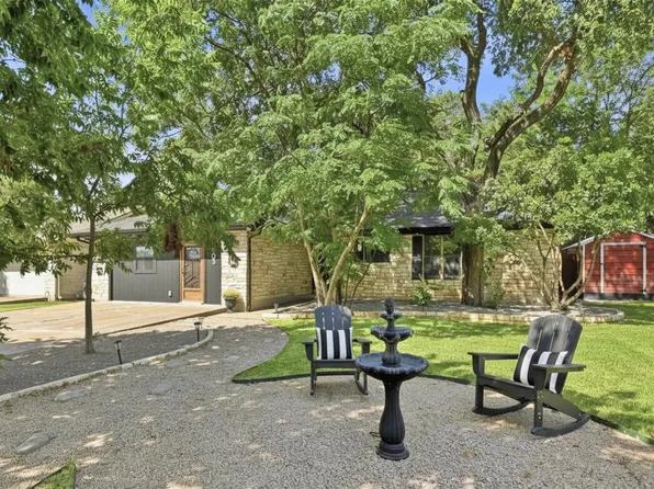 303 Pin Oak Dr, Georgetown, TX 78628