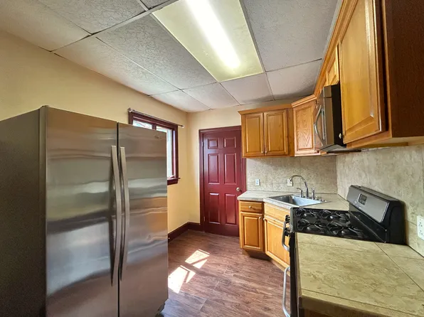 79 Harvard Ave APT 2, Medford, MA 02155