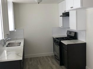 1329 W 8th St APT 4, San Pedro, CA 90732
