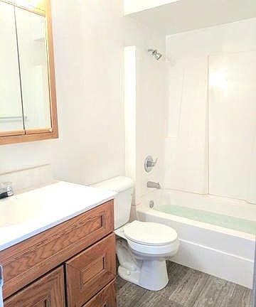 3rd image of 507 Pasadena Ave APT 1S