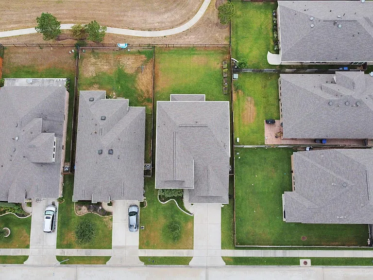 3731 Ember Falls Ln — Photo 4