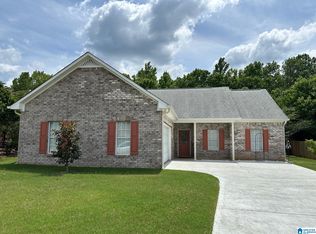117 Abington Cir, Maylene, AL 35114