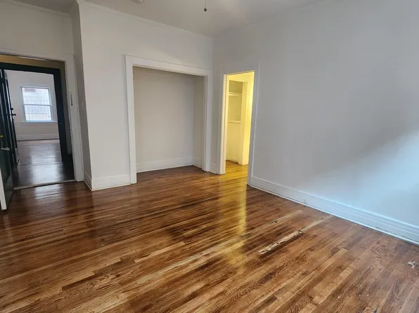 210 N Kenmore Ave APT 4, Los Angeles, CA 90004