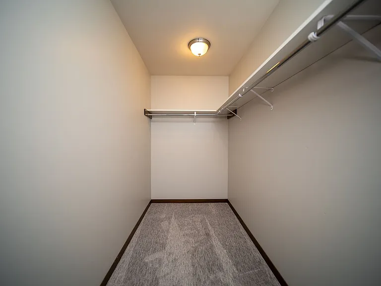 4822 S Hosta Ave — Photo 7