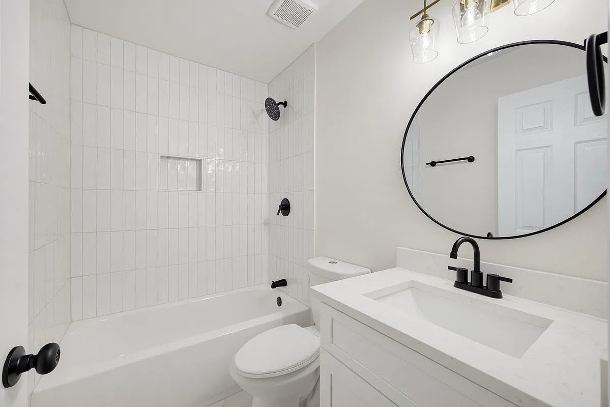 4 bed, 3.0 bath, 1887 sqft, $2,700 — Photo 4
