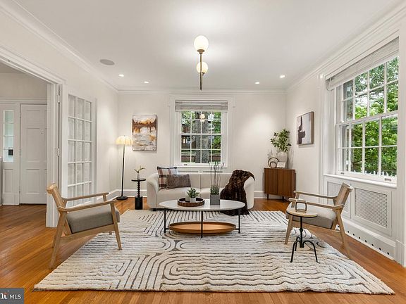 5th image of 4706 17th St NW