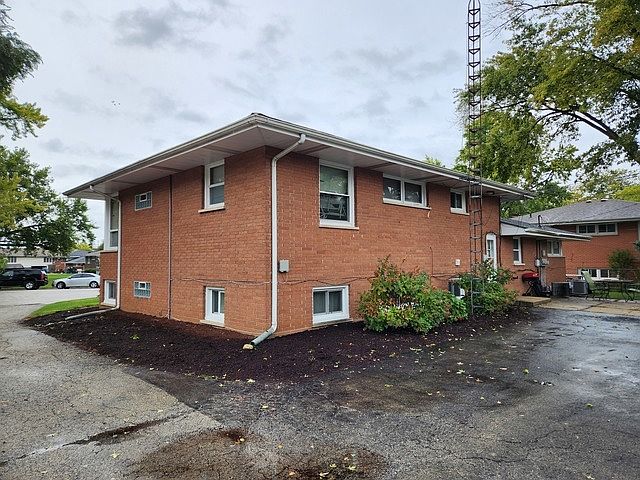 2nd image of 1751 Greene Ct