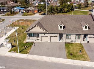 19 Leannes Way, Orillia, ON L3V8M1
