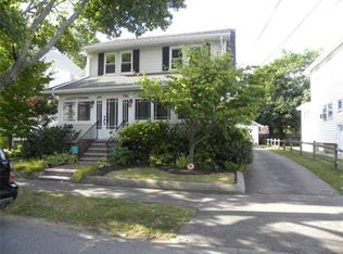 51 Pelican Rd, Quincy, MA 02169