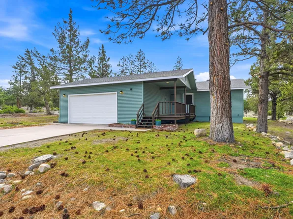 15617 Sherwood Rd, Weed, CA 96094