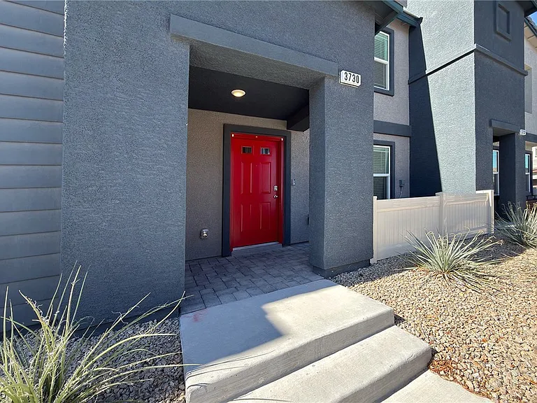 3730 Celesta Vista Ave — Photo 2