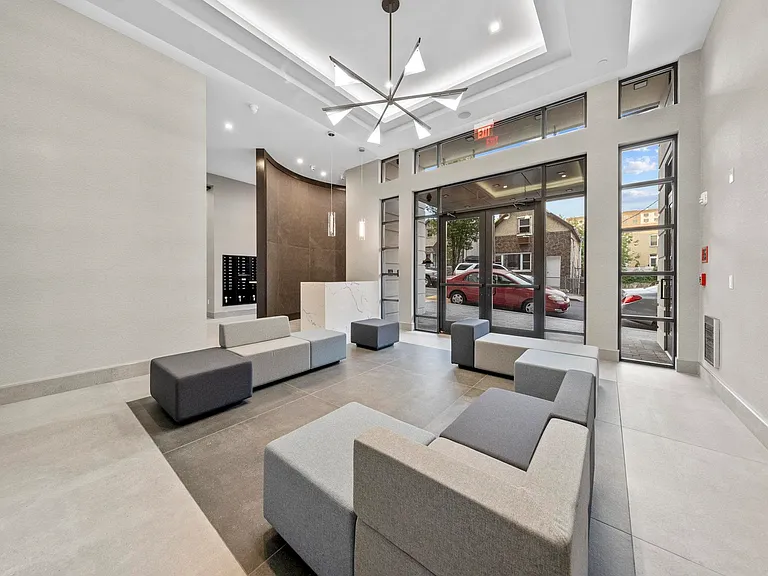 660 Grand St #310 — Photo 40