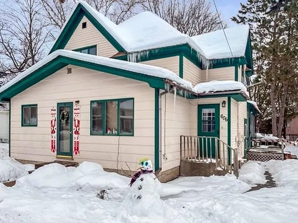 606 Cascade St N, Osceola, WI 54020