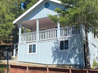 10 Linares Ave, Forest Knolls, CA 94933