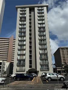 731 Amana St APT 502, Honolulu, HI, 96814