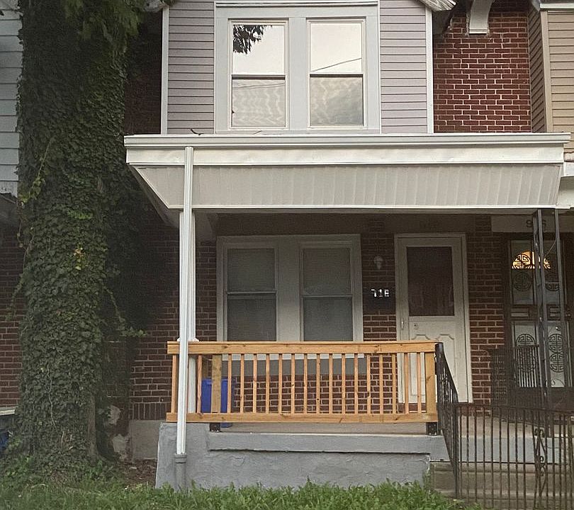 1st image of 918 E Price St