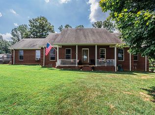 3603 Holland Rd, Scottsville, KY 42164