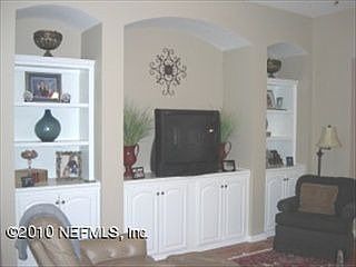 3rd image of 2295 W Clovelly Ln