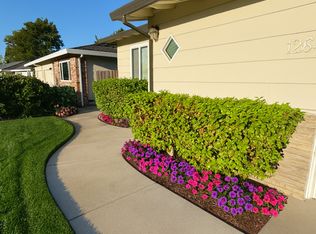 1264 Meredith Way, Carmichael, CA 95608