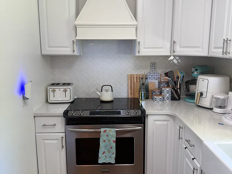 12335 Reedy Creek Rd — Photo 5