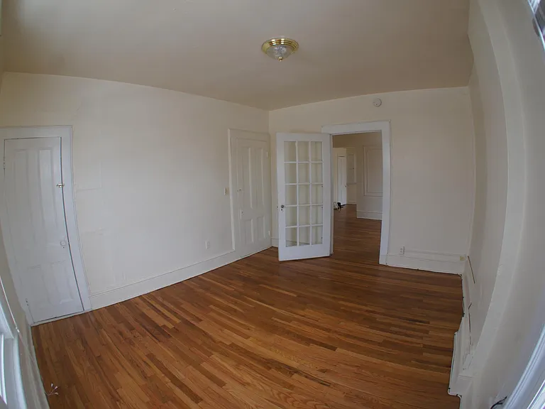 252 E Main St #3 — Photo 6