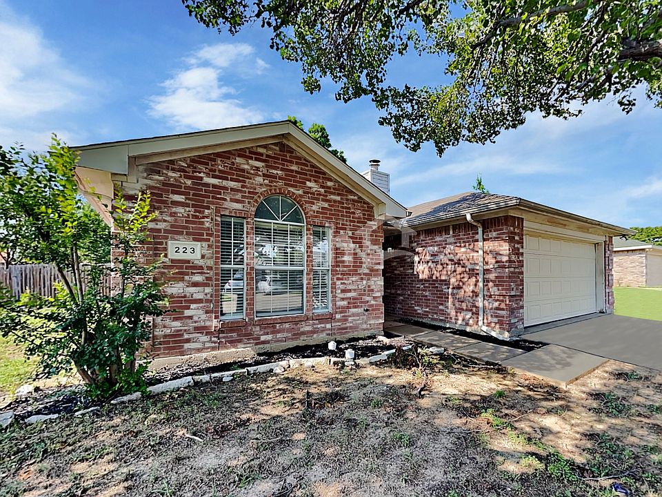 1st image of 223 Lake Texoma Dr
