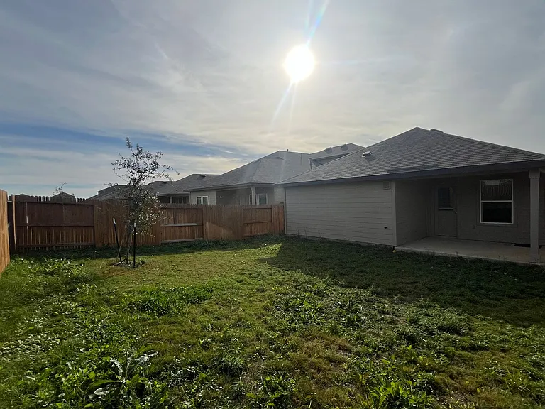 324 Middle Green Loop — Photo 5